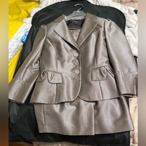 Nine West suit